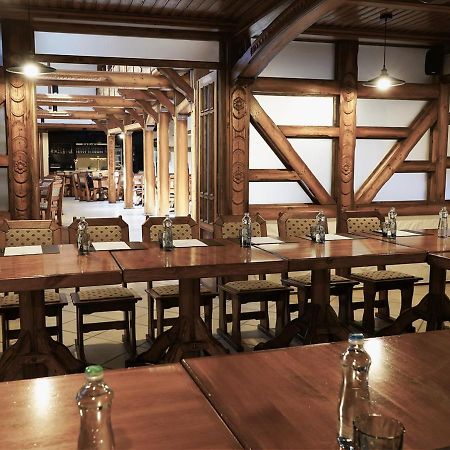Hotel Baltaci Stary Zamek Napajedla Bagian luar foto