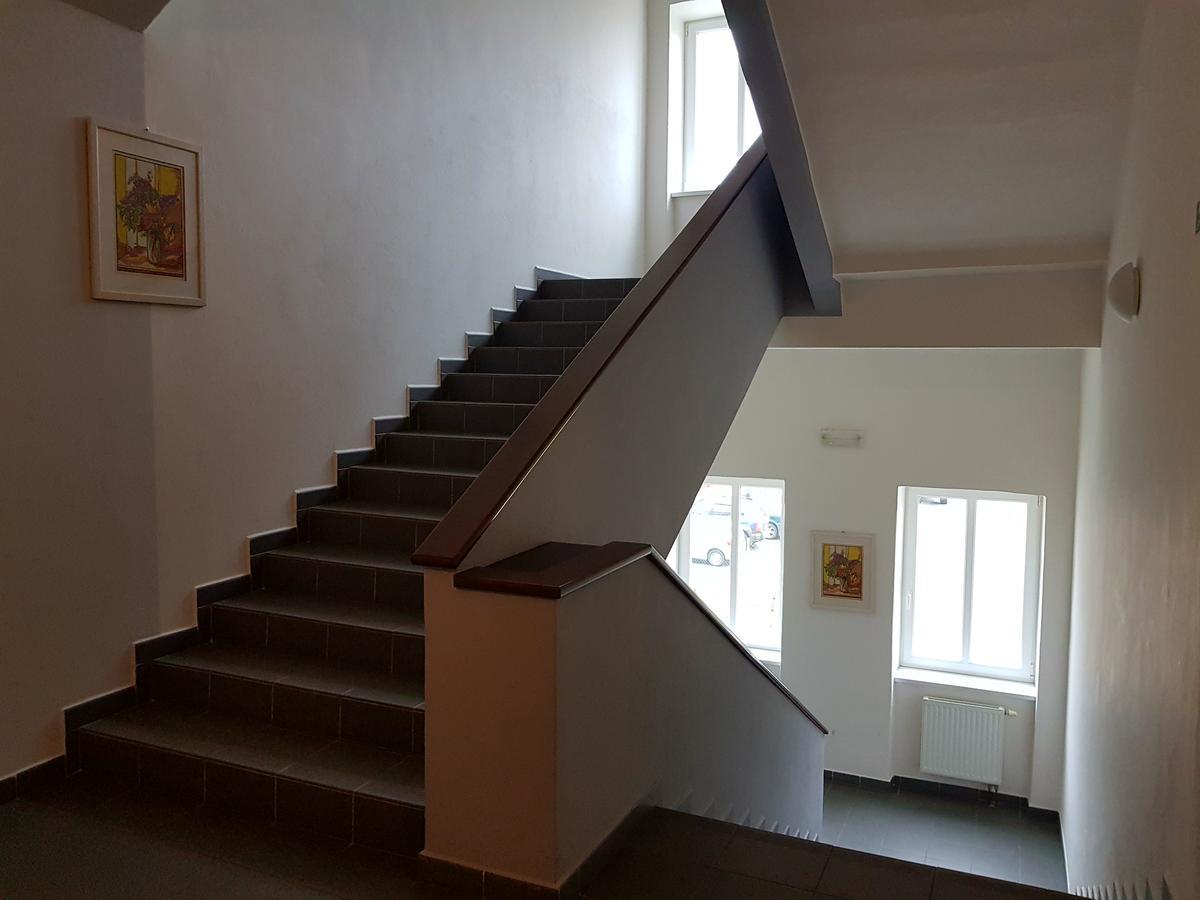 Hotel Baltaci Stary Zamek Napajedla Bagian luar foto